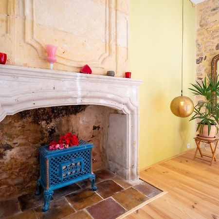 La Maison Magique Saint-Chamassy ภายนอก รูปภาพ