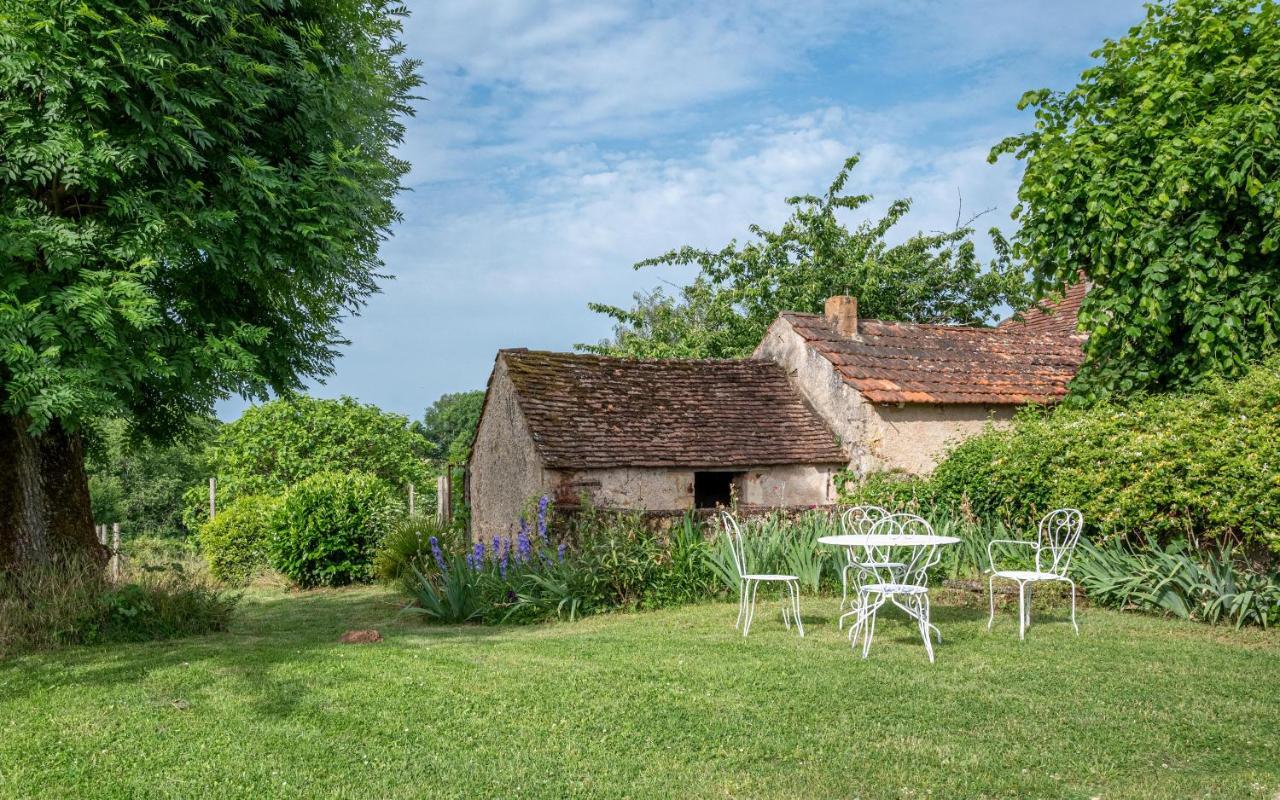 La Maison Magique Saint-Chamassy ภายนอก รูปภาพ