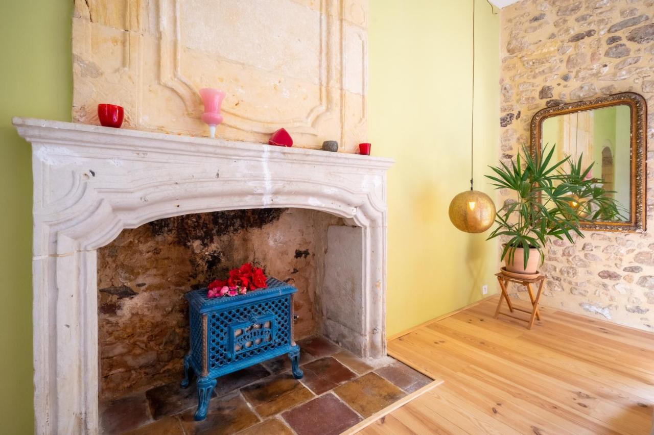 La Maison Magique Saint-Chamassy ภายนอก รูปภาพ